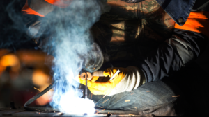 how to use a welder for beginners